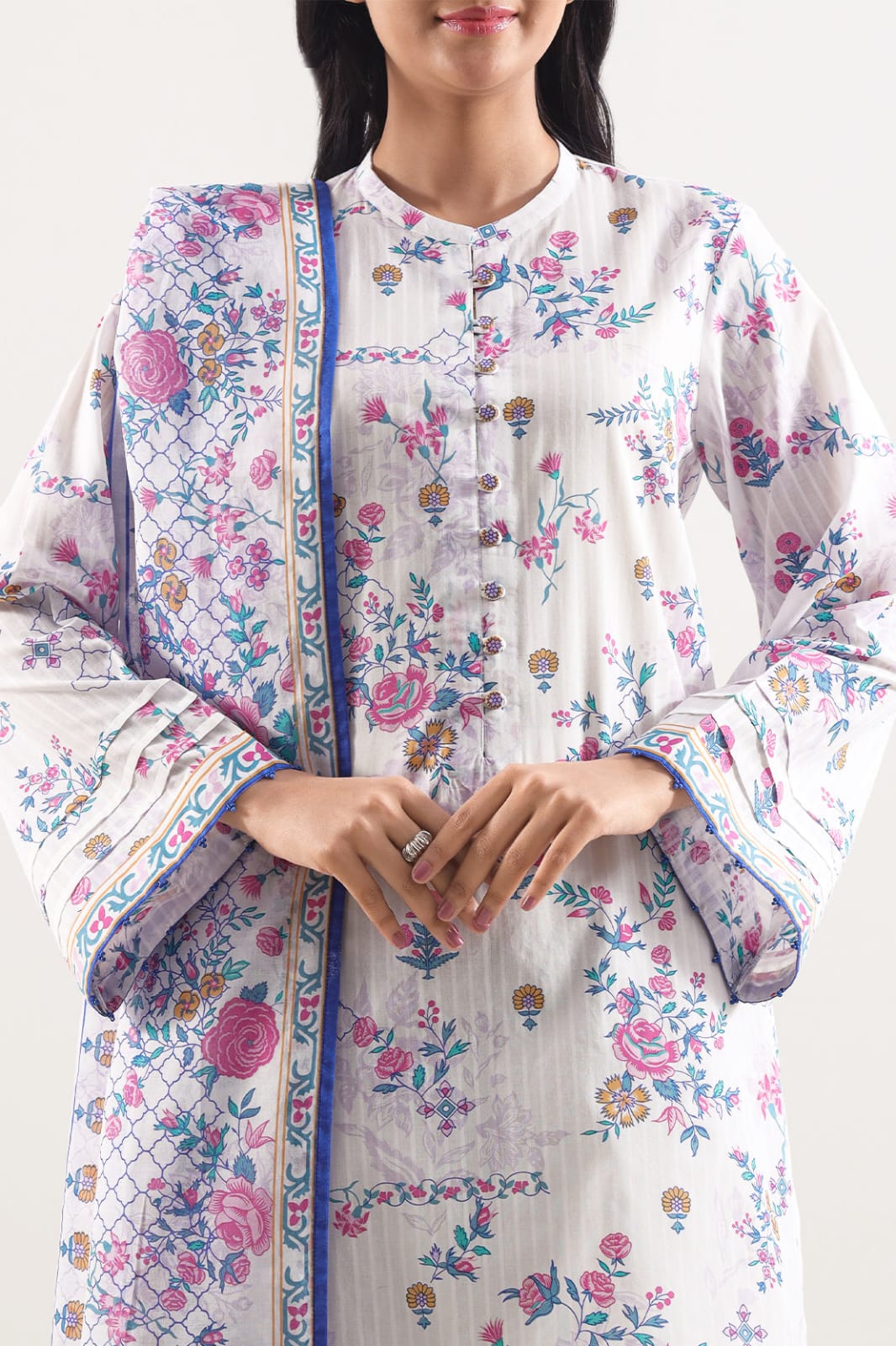 SAYA Unstitched Printed Lawn 3 Piece